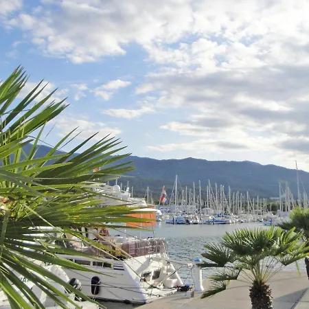 Les Pins Parasols-2 By Interhome 公寓 *